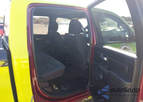 2023 Ram 1500 Tradesman 4X4 5'7 Box z USA, uszkodzony, nr VIN 1C6RRFGGXPN632365